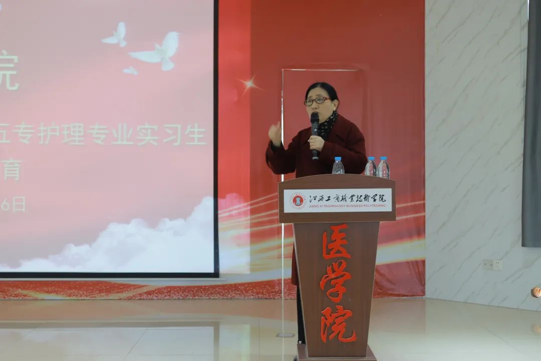 正在上传...